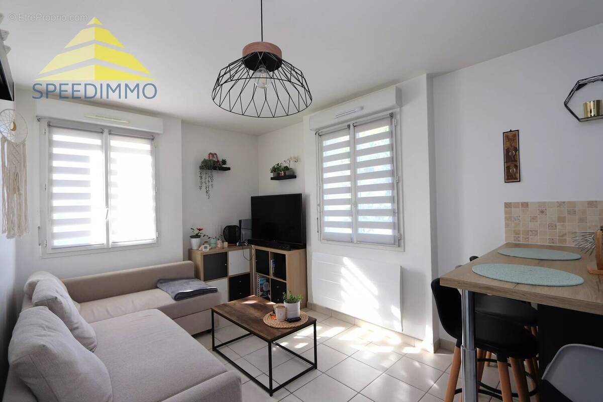 Appartement à BRIE-COMTE-ROBERT
