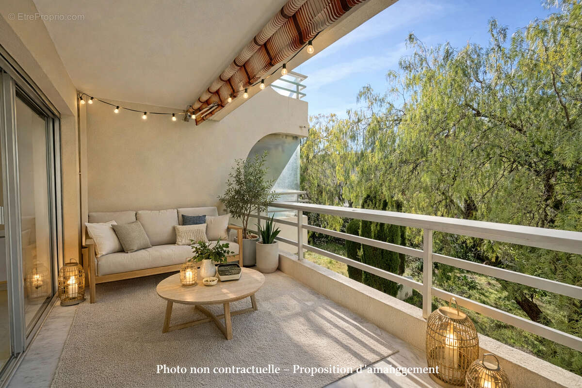 Appartement à FREJUS