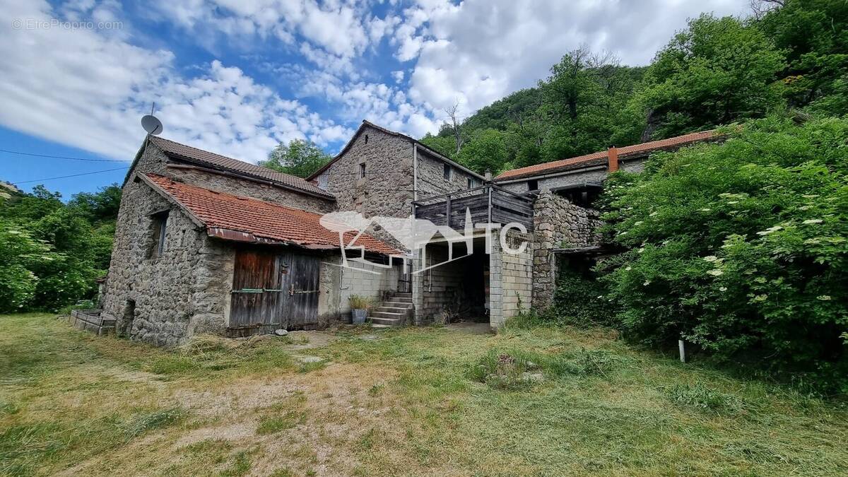 Maison à MONTSELGUES