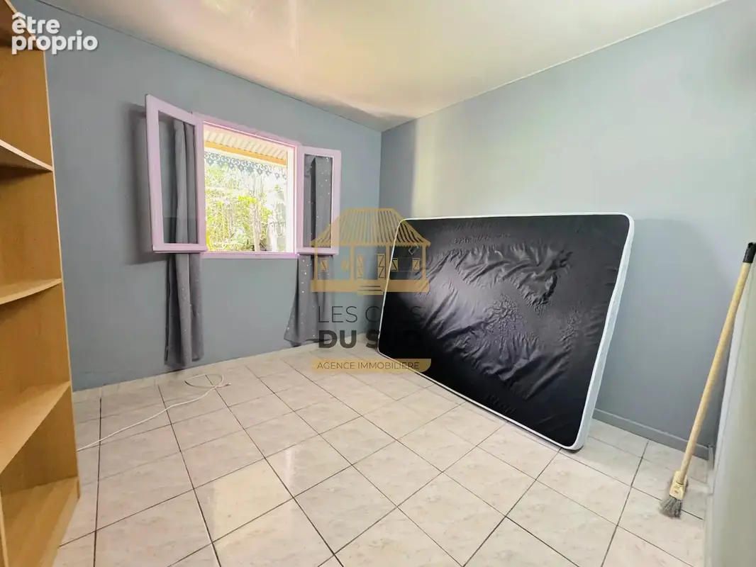 Saint-joseph les bas – maison f3/4 avec grand terrain de 1000 m² + fort potentiel – secteur calme - photo 6