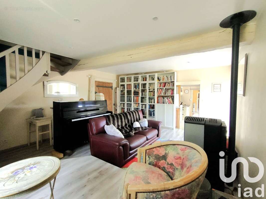 Photo 7 - Maison à LAILLY