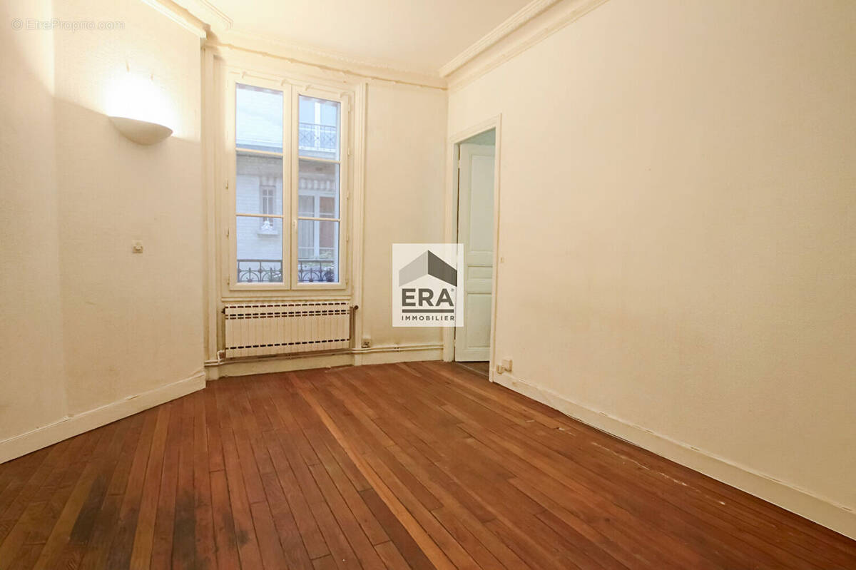 Appartement à PARIS-5E