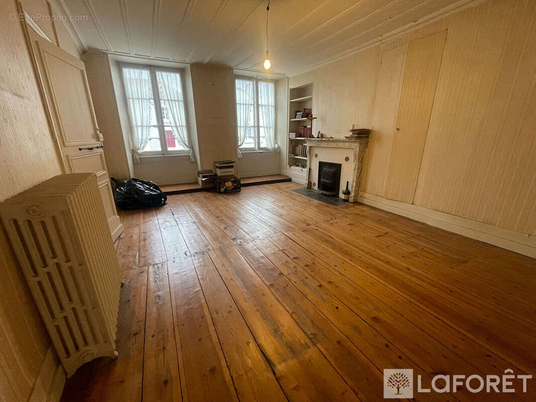 Maison avec cour et garage paulhaguet - photo 2
