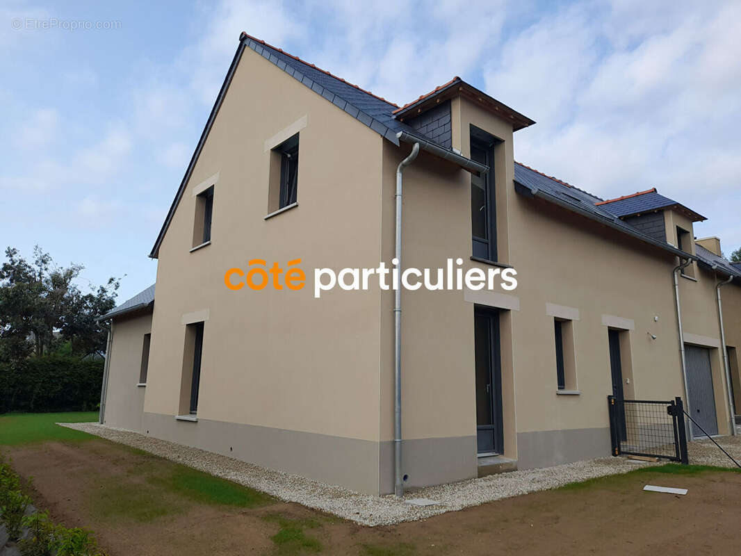 Maison à LE MINIHIC-SUR-RANCE