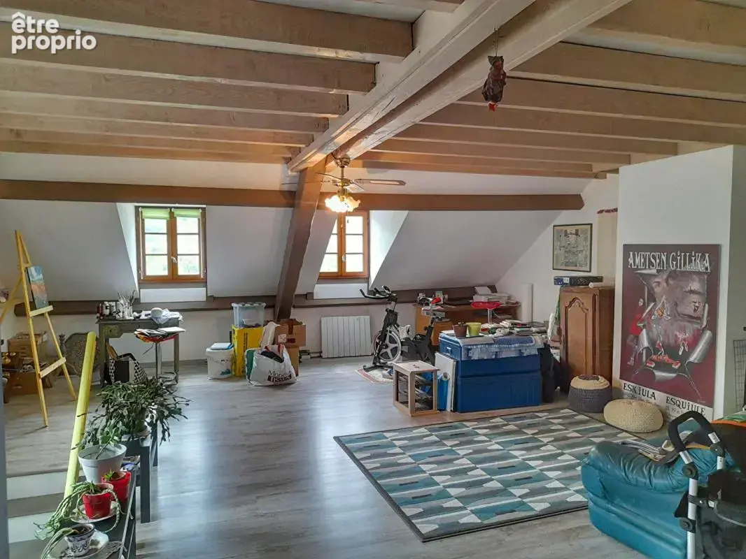 Maison entièrement rénovée avec jardin, alliant cachet et rentabilité locative - photo 18