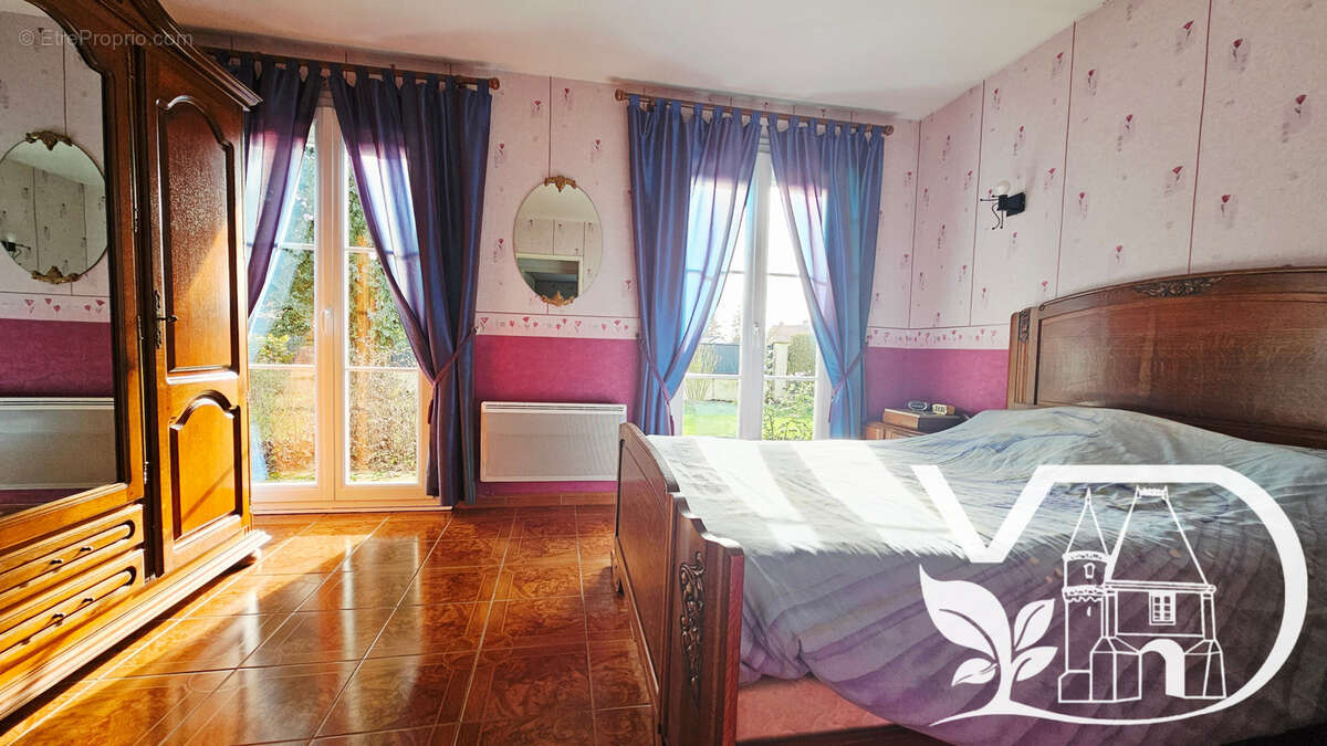 Maison à FOUQUEROLLES