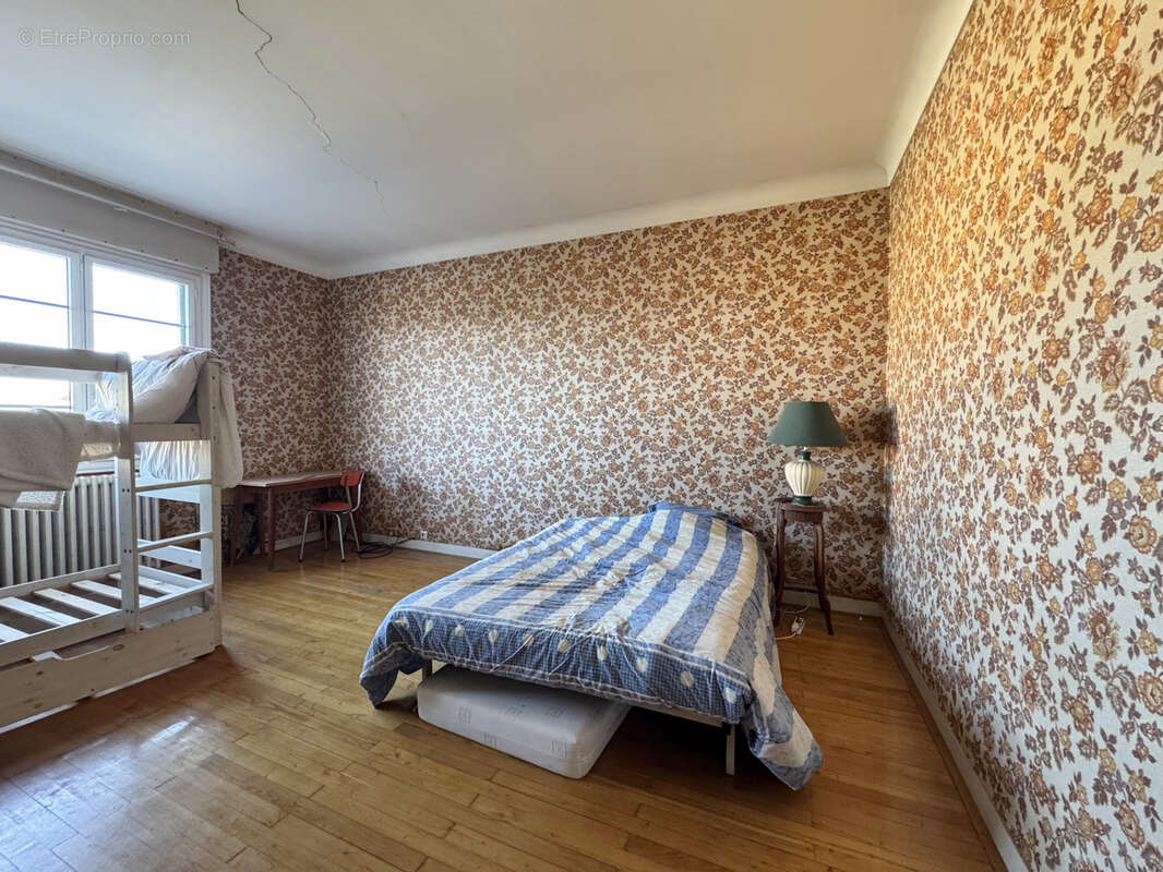 Maison à LE POULIGUEN