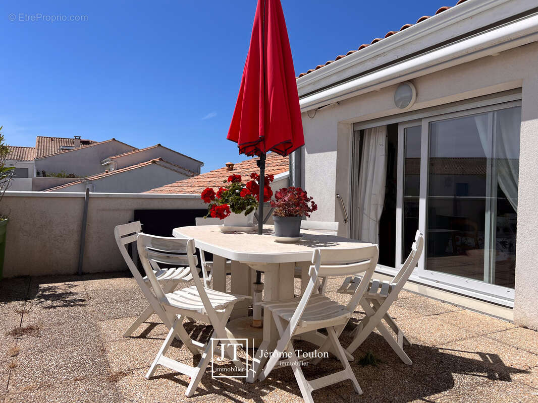 Appartement à VAUX-SUR-MER