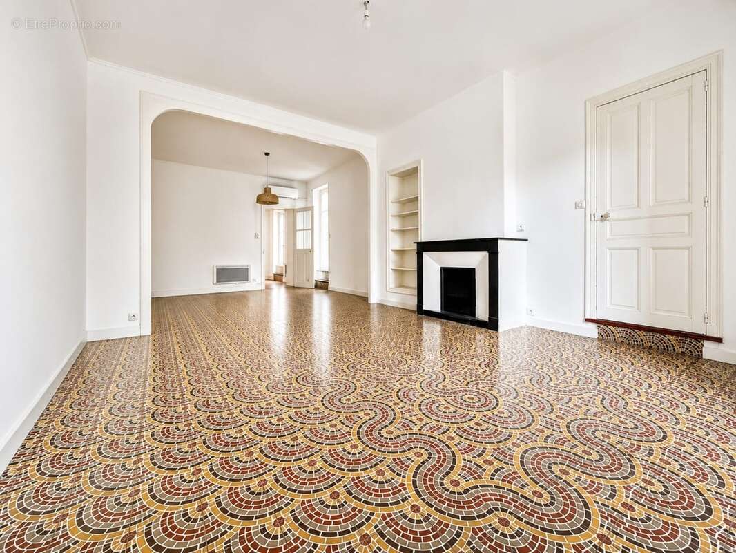 Appartement T2 85 m² avec terrasse Champ de Mars Béziers charme de l'ancien - photo 5