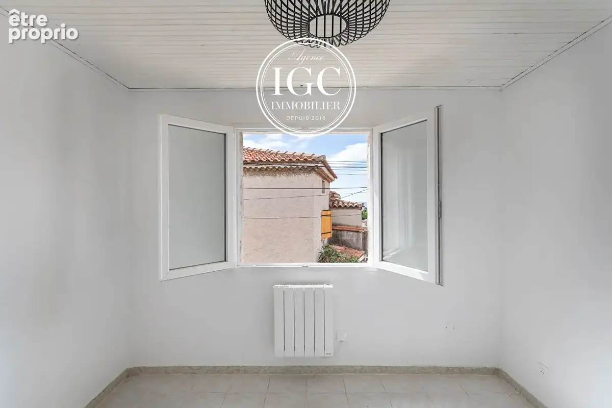 LA COURONNE  Maison de village T3  73 m2  Proximité mer - photo 13
