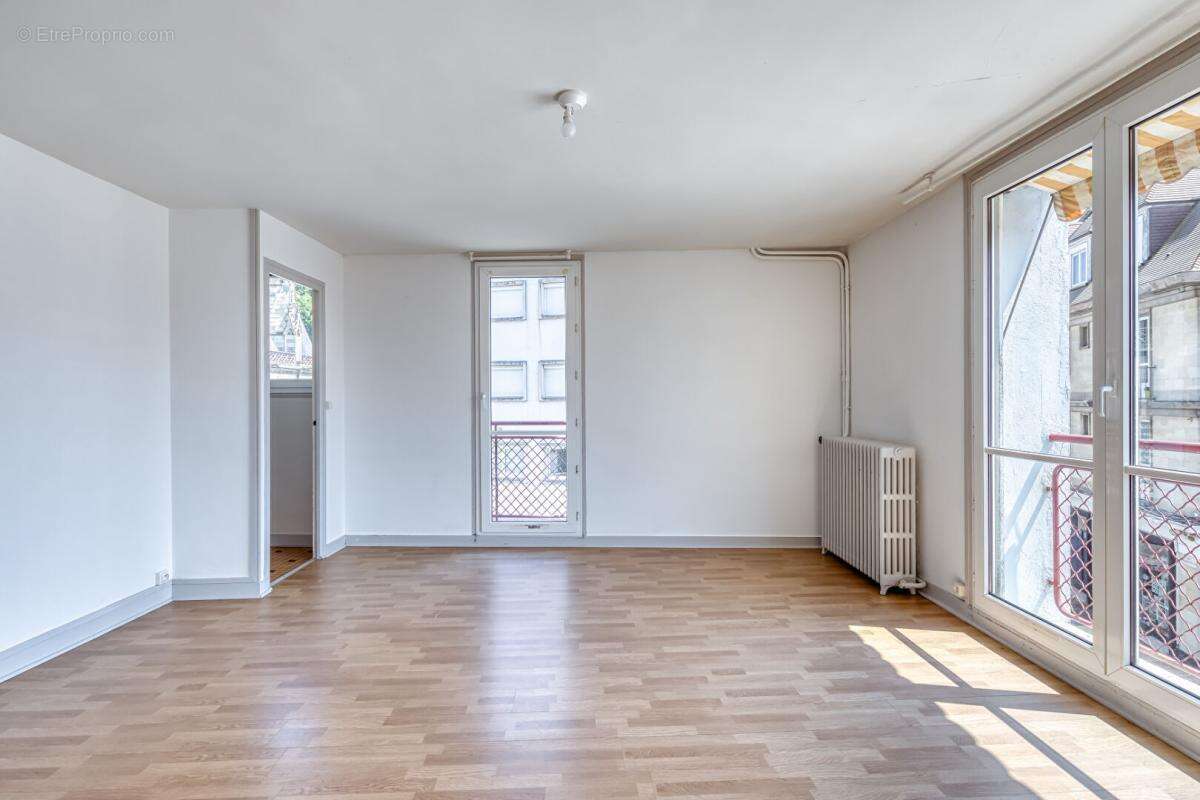 Beau Duplex, centre ville 3 pièce(s) 92.40 m2 belle luminosité et vue dégagée - photo 3
