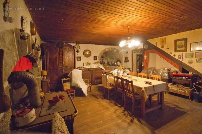 Maison à MOUSSAGES