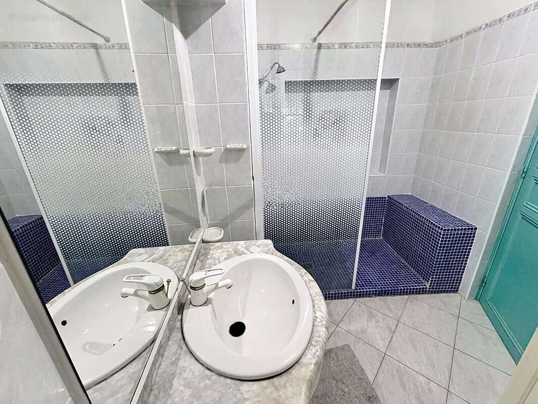 Maison à ENSUES-LA-REDONNE