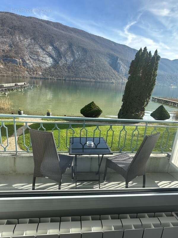 Commerce à AIGUEBELETTE-LE-LAC