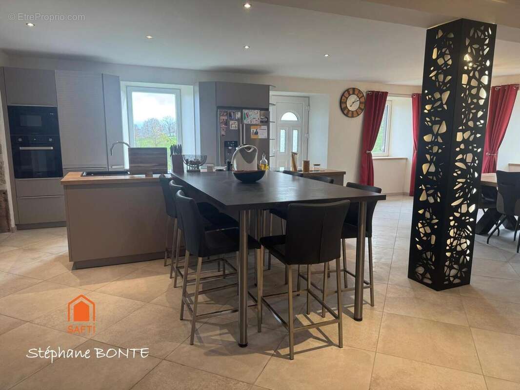 Photo 2 - Maison à SAINT-PRIVAT-D&#039;ALLIER