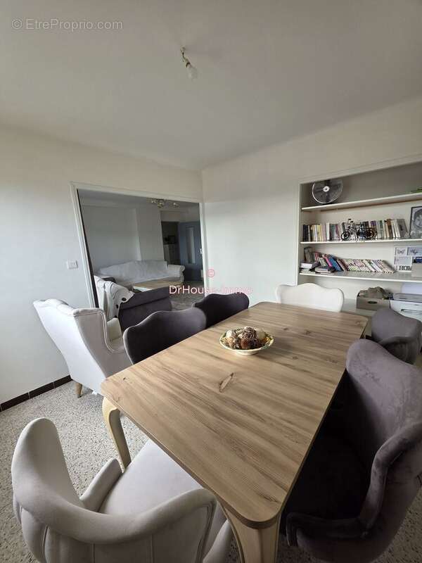 Appartement à MARSEILLE-13E