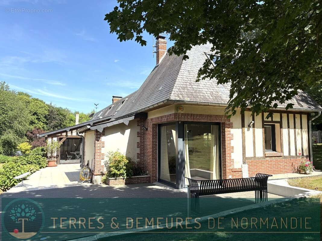Maison à CORMEILLES