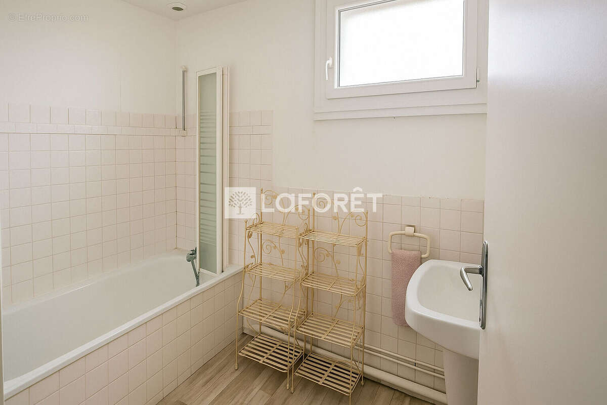 Maison à LIMEIL-BREVANNES