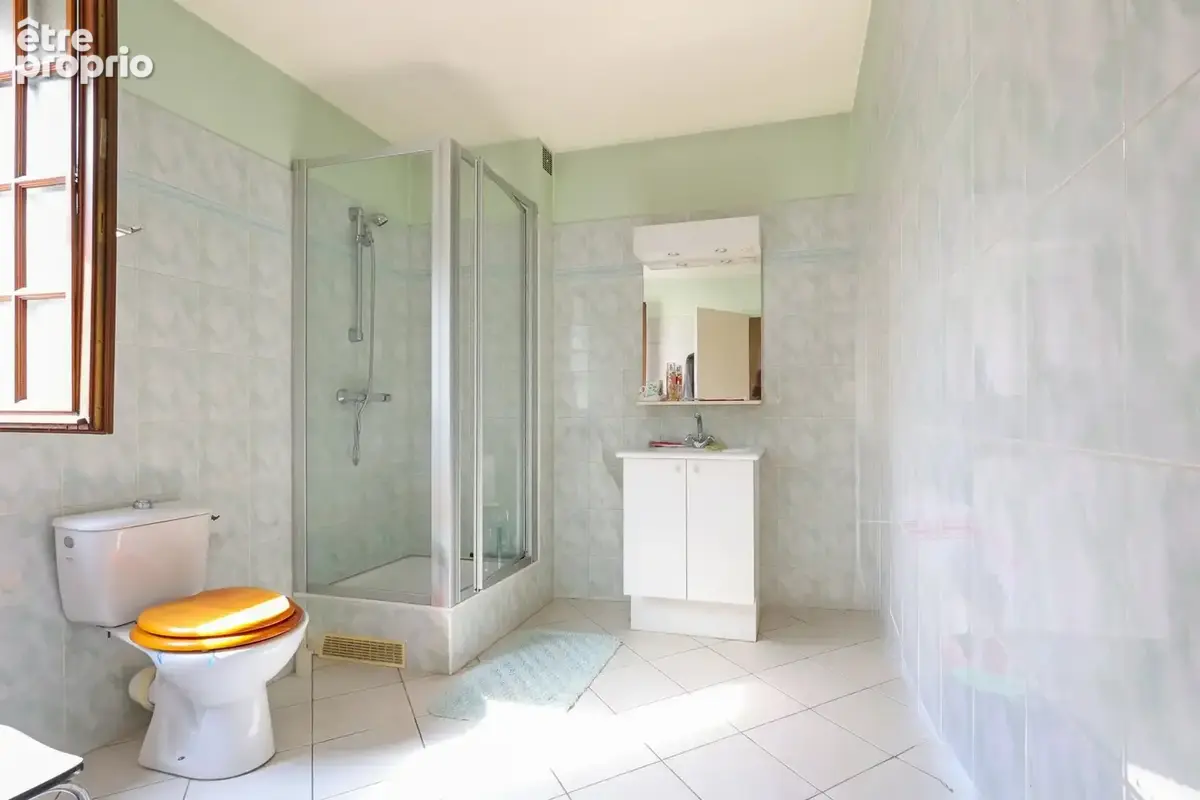 94250 Gentilly Plateau – Maison familiale avec jardin et garage – RER B - photo 9