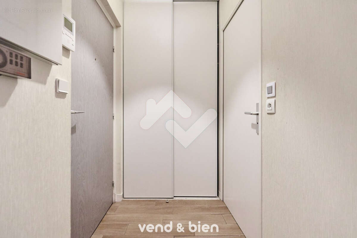 Appart T1 de 31 m2 Reims Secteur bd Lundy - photo 11
