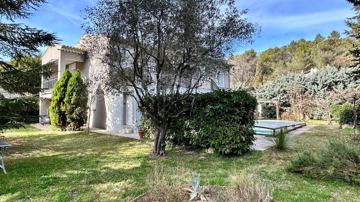 Maison à VAISON-LA-ROMAINE