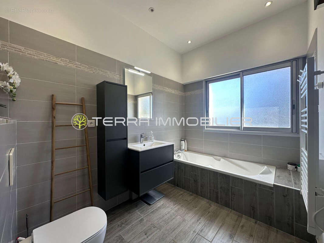 Appartement à AJACCIO
