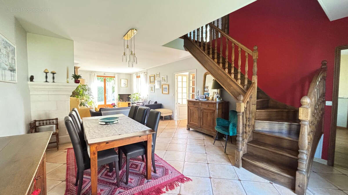 Maison à BOUFFEMONT