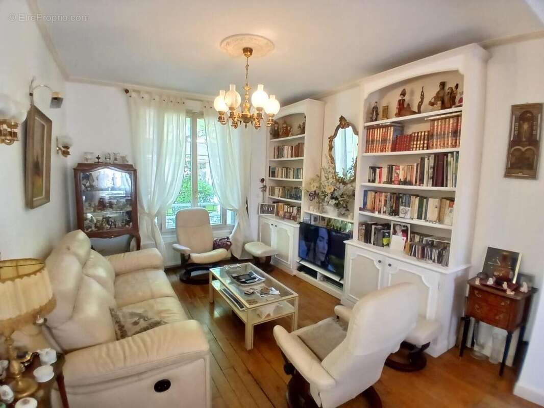 Photo 5 - Maison à CHOISY-LE-ROI