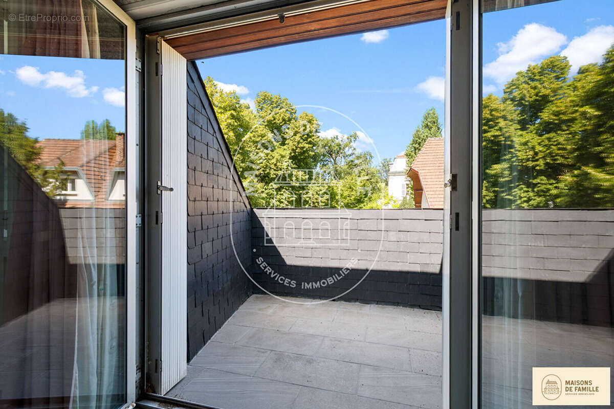 Maison à LE VESINET