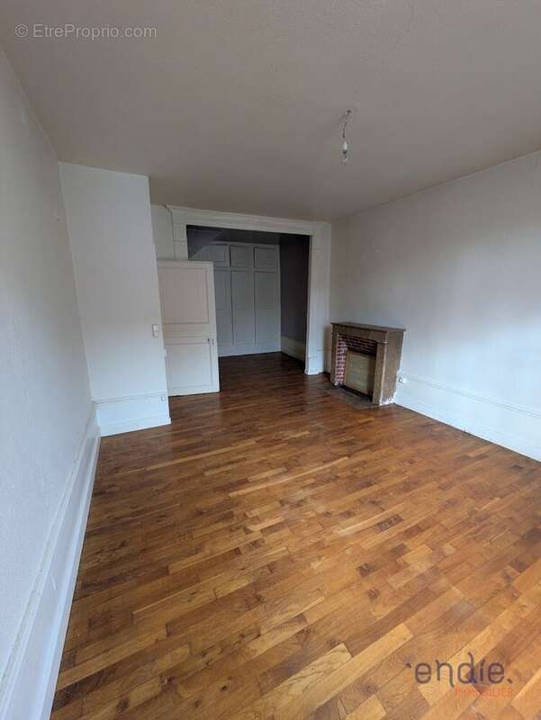 Maison à BUCEY-LES-GY