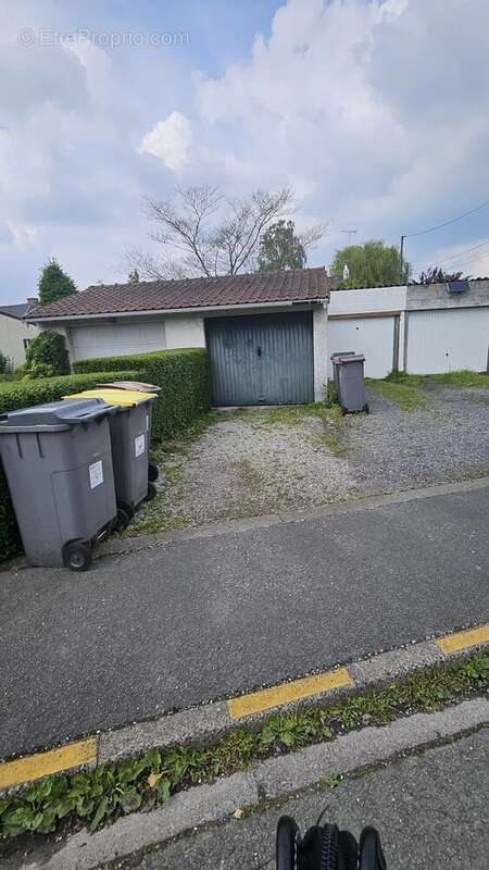 Maison à NEUVILLE-EN-FERRAIN