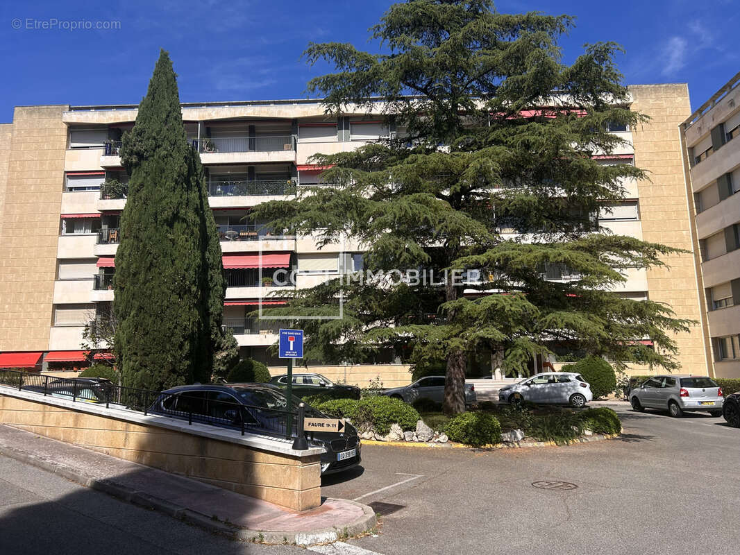Appartement à AIX-EN-PROVENCE