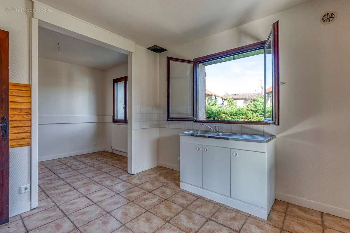 Maison à ECHIROLLES