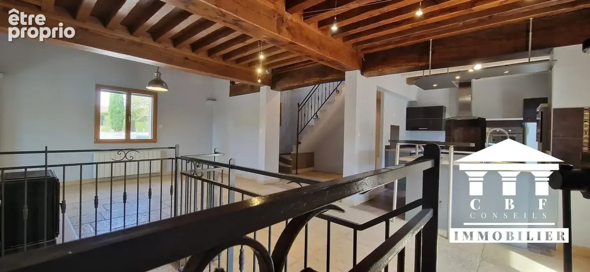 Maison 8 pièces 132 m² à vendre à L'abergement-Sainte-Colombe (71370) - photo 6