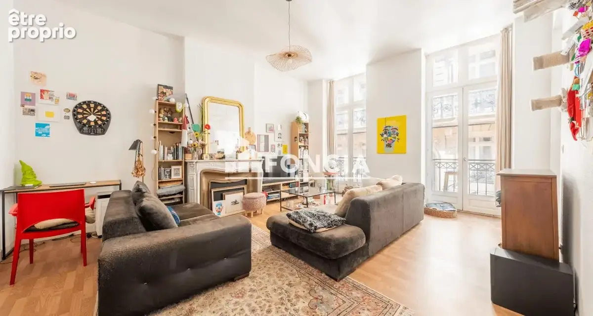 Appartement à BORDEAUX