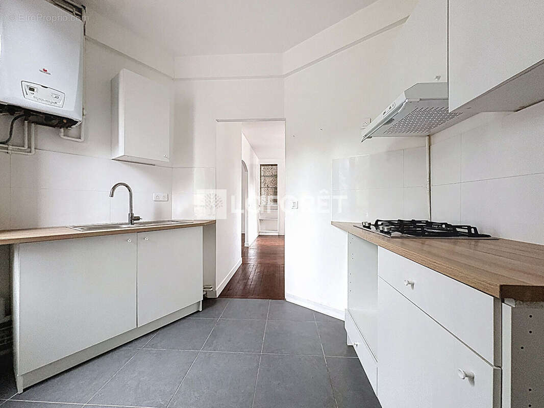 Appartement à SURESNES