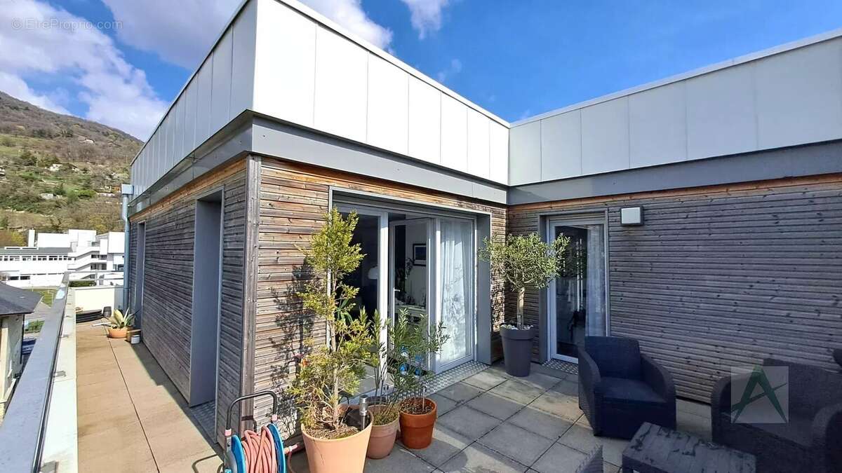 Appartement à SAINT-ALBAN-LEYSSE