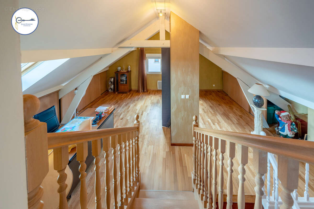 Maison à THAON-LES-VOSGES