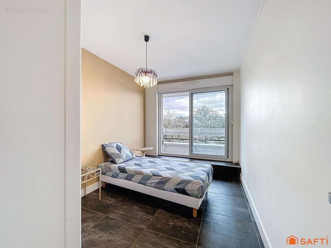 Photo 6 - Appartement à LYON-9E