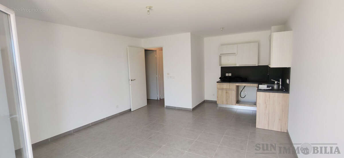 Appartement à LE ROURET