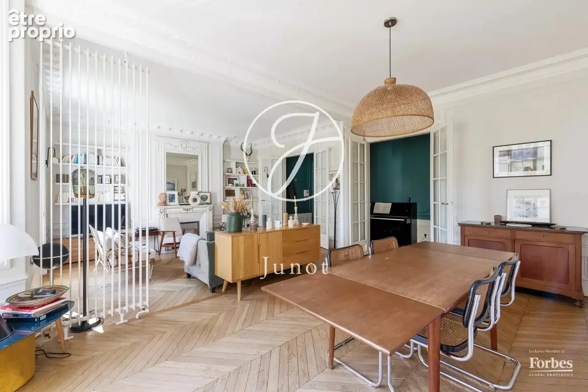 Paris 18e - AVENUE RACHEL - Appartement - 100,46m² Carrez - 2 chambres - Haussmannien - photo 13