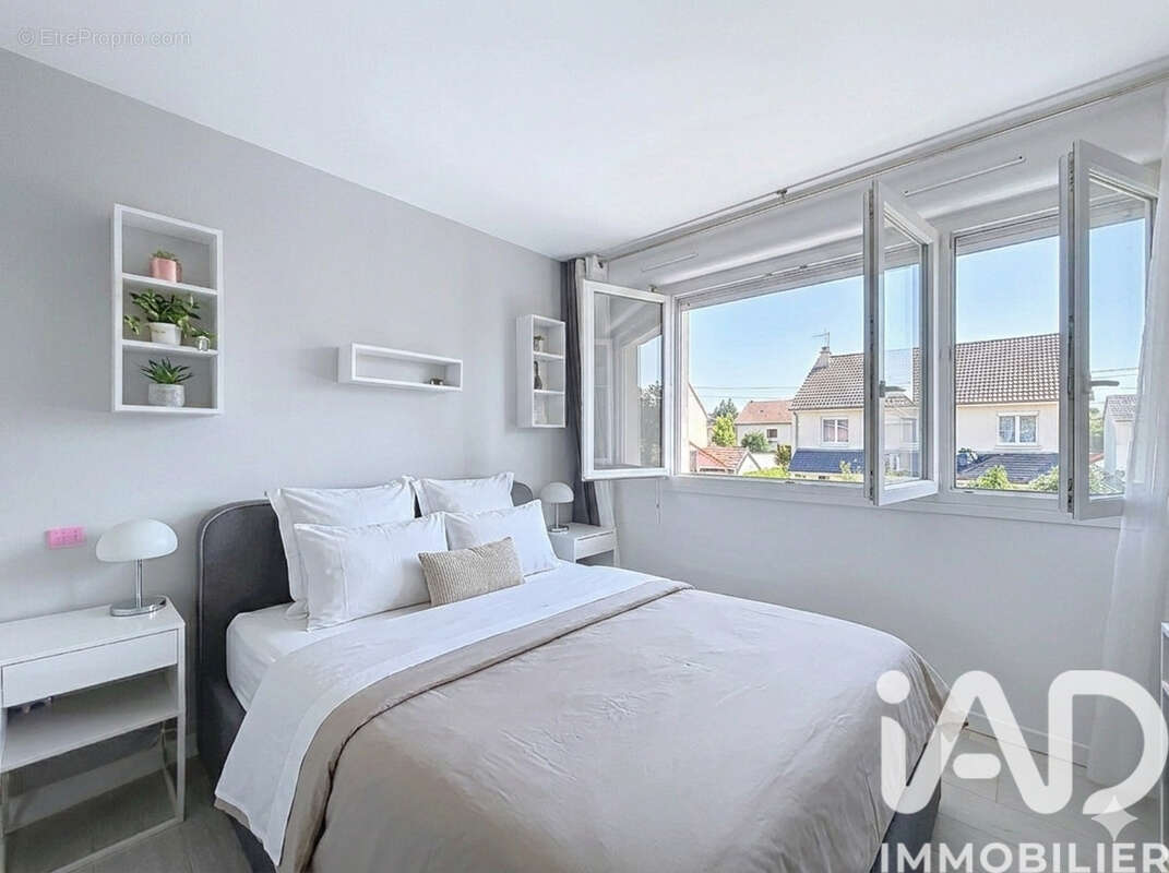 Photo 6 - Appartement à LE PERREUX-SUR-MARNE