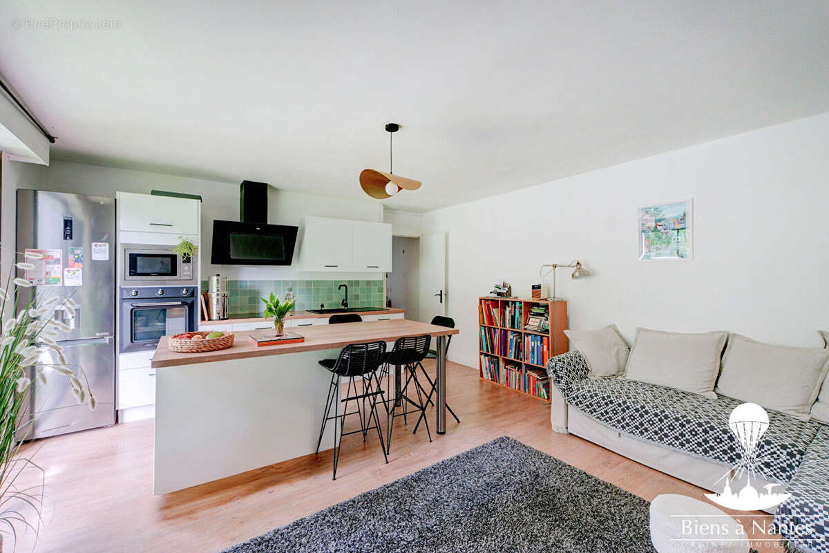 Appartement à INDRE
