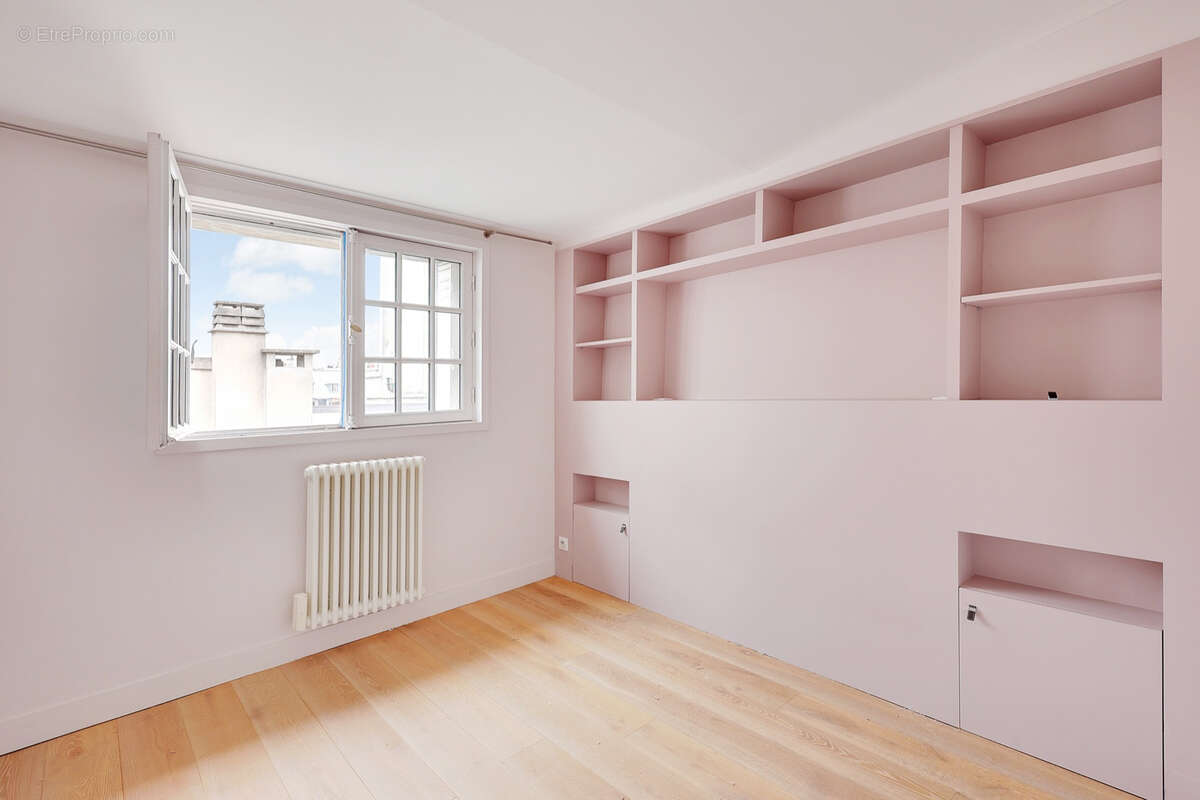 Appartement à PARIS-4E