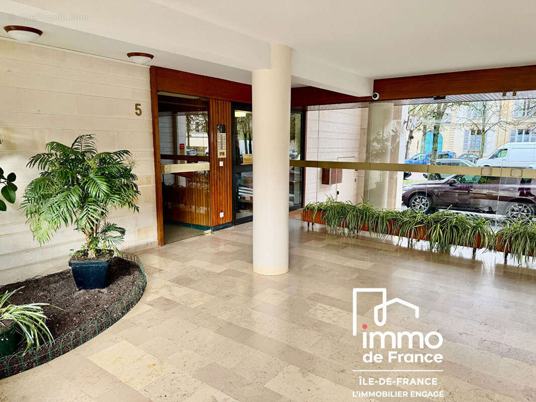 Appartement à VERSAILLES