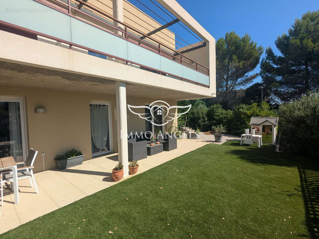 Appartement à JUVIGNAC