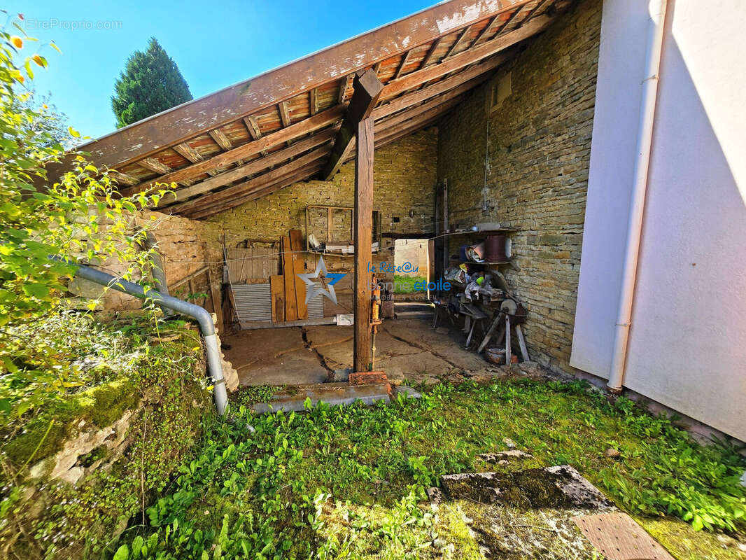 Maison à JONCHERY