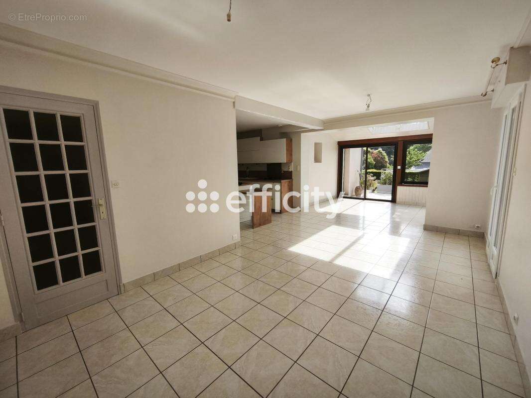 Maison 156 m² à Pleslin-Trigavou  - photo 8