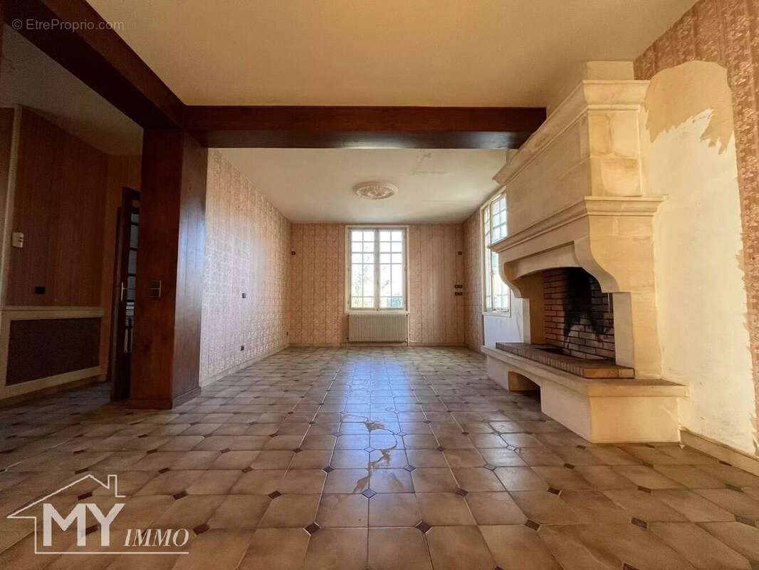 Maison à MONTPON-MENESTEROL