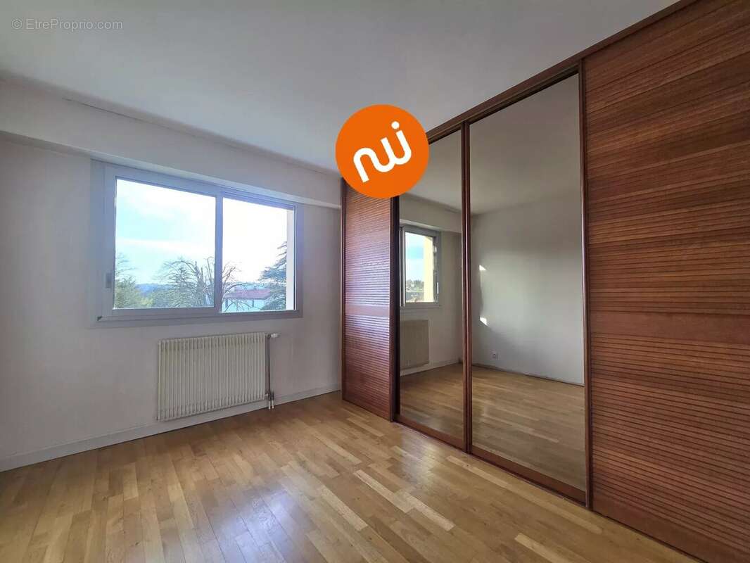 Appartement à TASSIN-LA-DEMI-LUNE